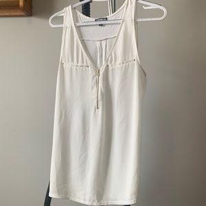 Women’s L Express sleeveless top